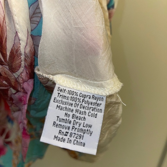 Johnny Was Floral V-Neck Tunic - Red and Blue - Picture 5 of 5